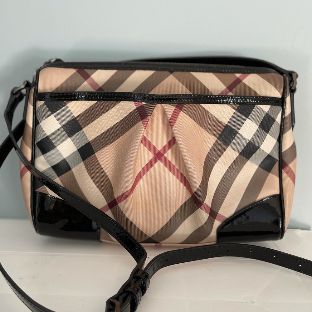 Authentic Burberry Crossbody bag